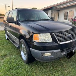 2004 Ford Expedition
