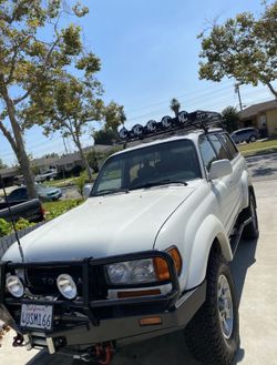 Yakima Megawarrior Roof Basket