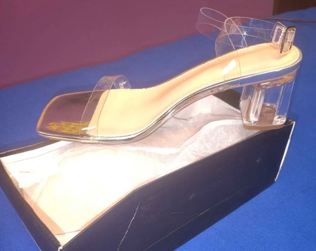 New clear Cinderella low heels