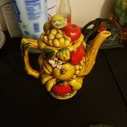 Ceramic Teapot 