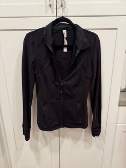 Used  lululemon women’s align jacket size 10