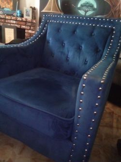 Blue Velvet Tufted Accent Chair with Nailhead Trim