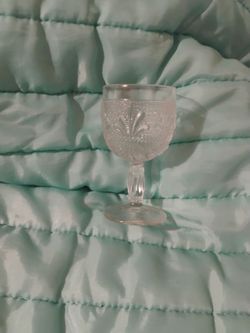 Meaning vintage glassware
