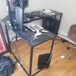 Free Corner Desk
