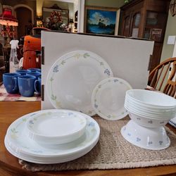 Corelle Secret Garden Dinnerware Set with Floral Pattern