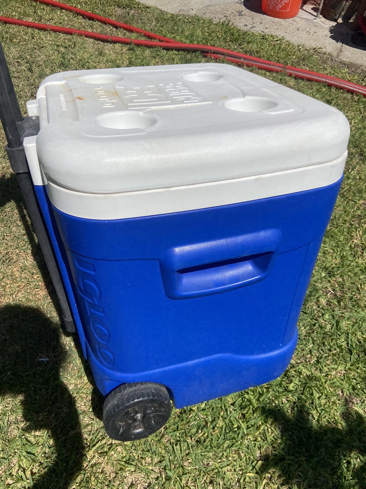Igloo Beach Cooler for Sale in Irwindale, CA - OfferUp Igloo Beach Cooler for Sale in Irwindale, CA - OfferUp