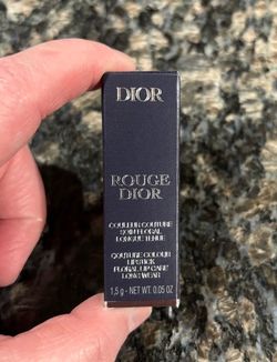NEW DIOR ROUGE DIOR COUTURE COLOUR LIPSTICK IN 999 SATIN $10!