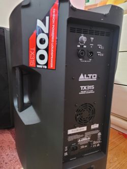 2 Speakers  And Recorders 