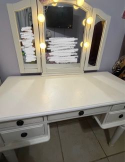 Small Vanity
