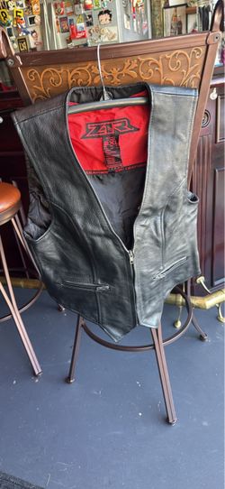 Z1R Black Leather Motorcycle Vest 2XL