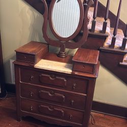 Victorian Dresser / Vanity