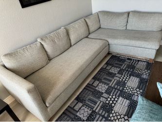 L SHAPED COUCH