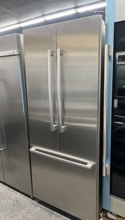 Bosch Built In 36” Wide French Door Refrigerator 
