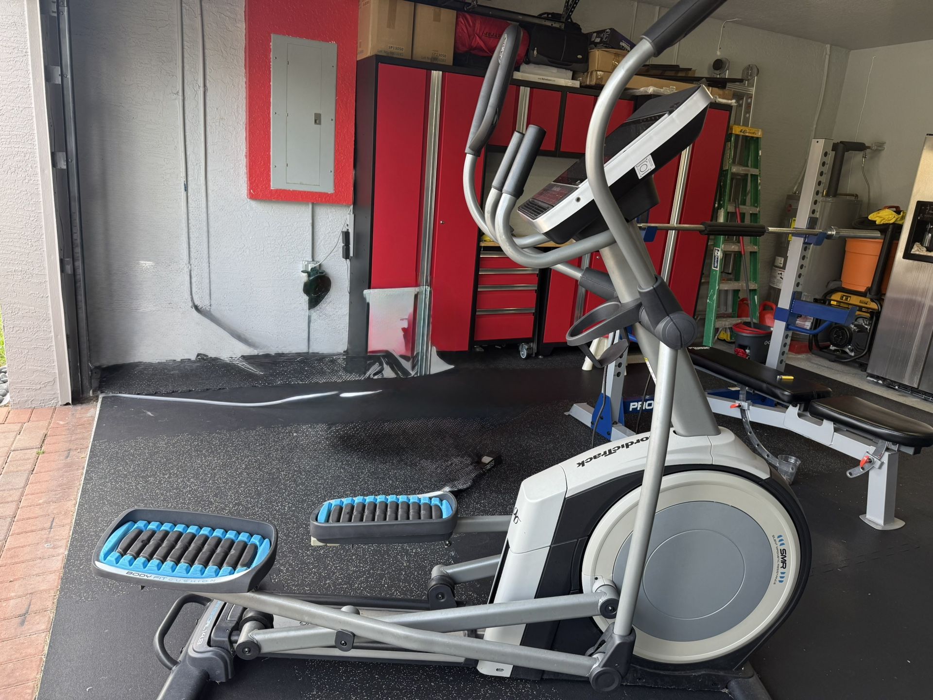Elliptical Machine 