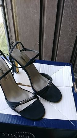 Black High Heels size 10