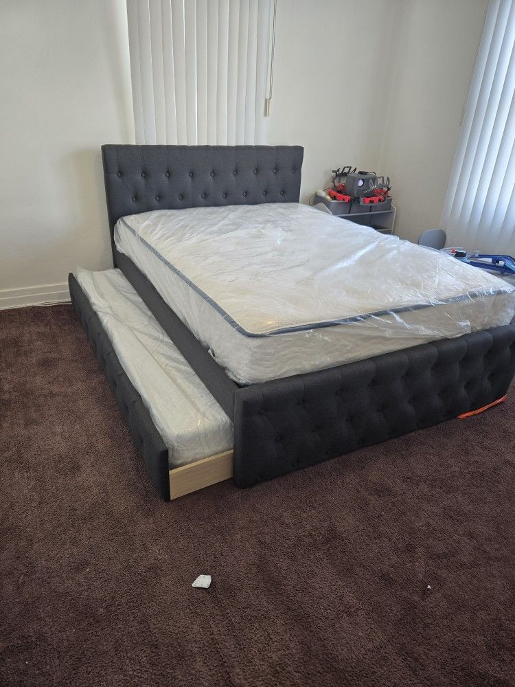 Full Bed Frame With Twin Trundle 