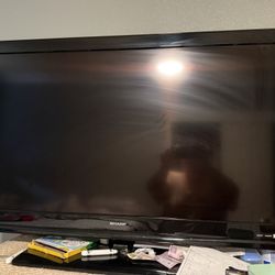Sharp 40 Inches TV( Not Smart ) Works Great With Roku Or Cable 