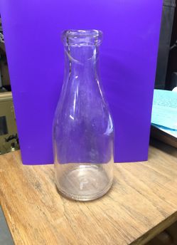 Antique Vintage 1 quart milk bottle dated 1-11-14