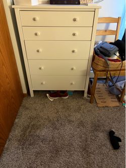 White IKEA 5 drawer dresser