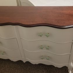 Refurbished Dresser 6 Drawers 