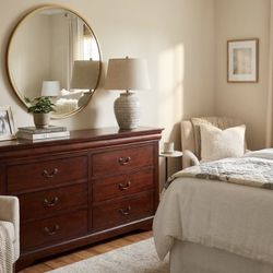 2 Dresser set With mirror. 1st $150.00 Takes It All!!