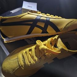 Onitsuka Tigers Mexico 66 "Kill Bill" Theme 
