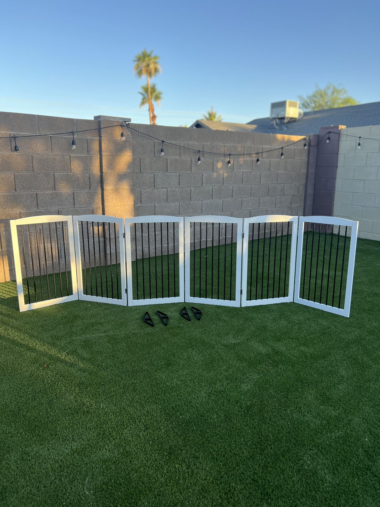PUPETPO 6 Panel Extra Wide & Extra Tall Freestanding Pet Gate