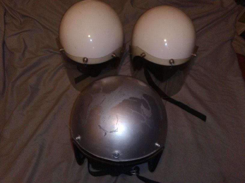 Lot Of 3 Vintage Motorcycle Helmets --2 White With Face Shield
