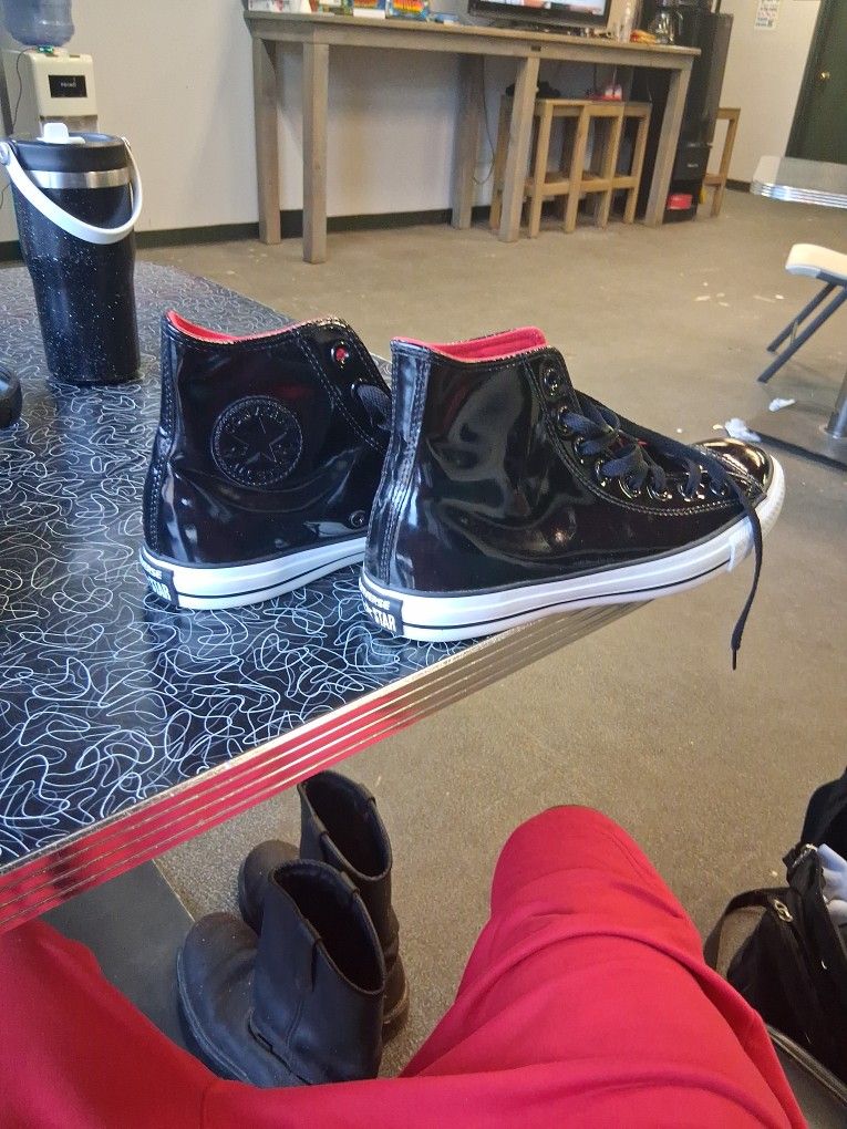 8.5 Converse 