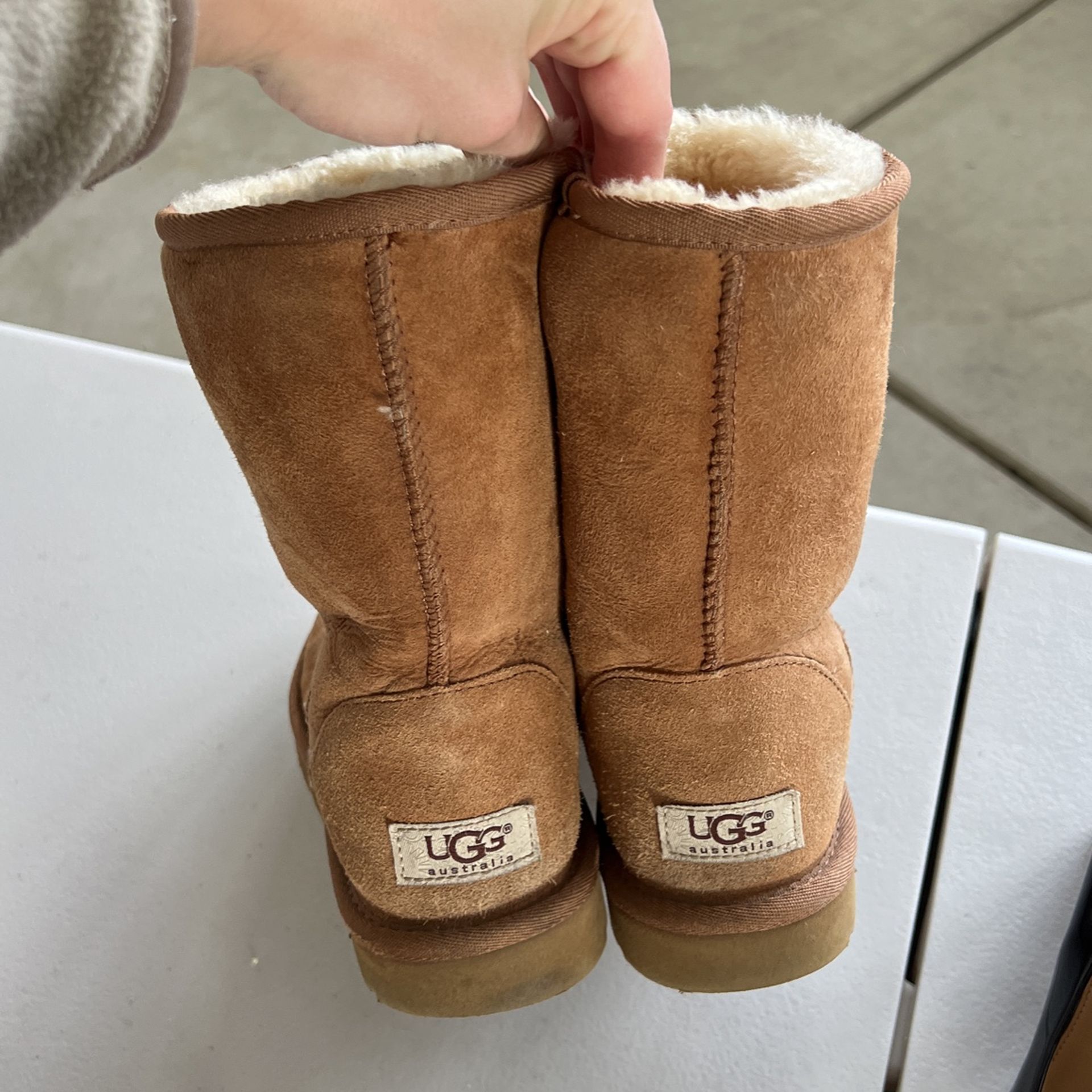 Uggs Size USA 7 