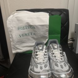 Bottega Venetta
