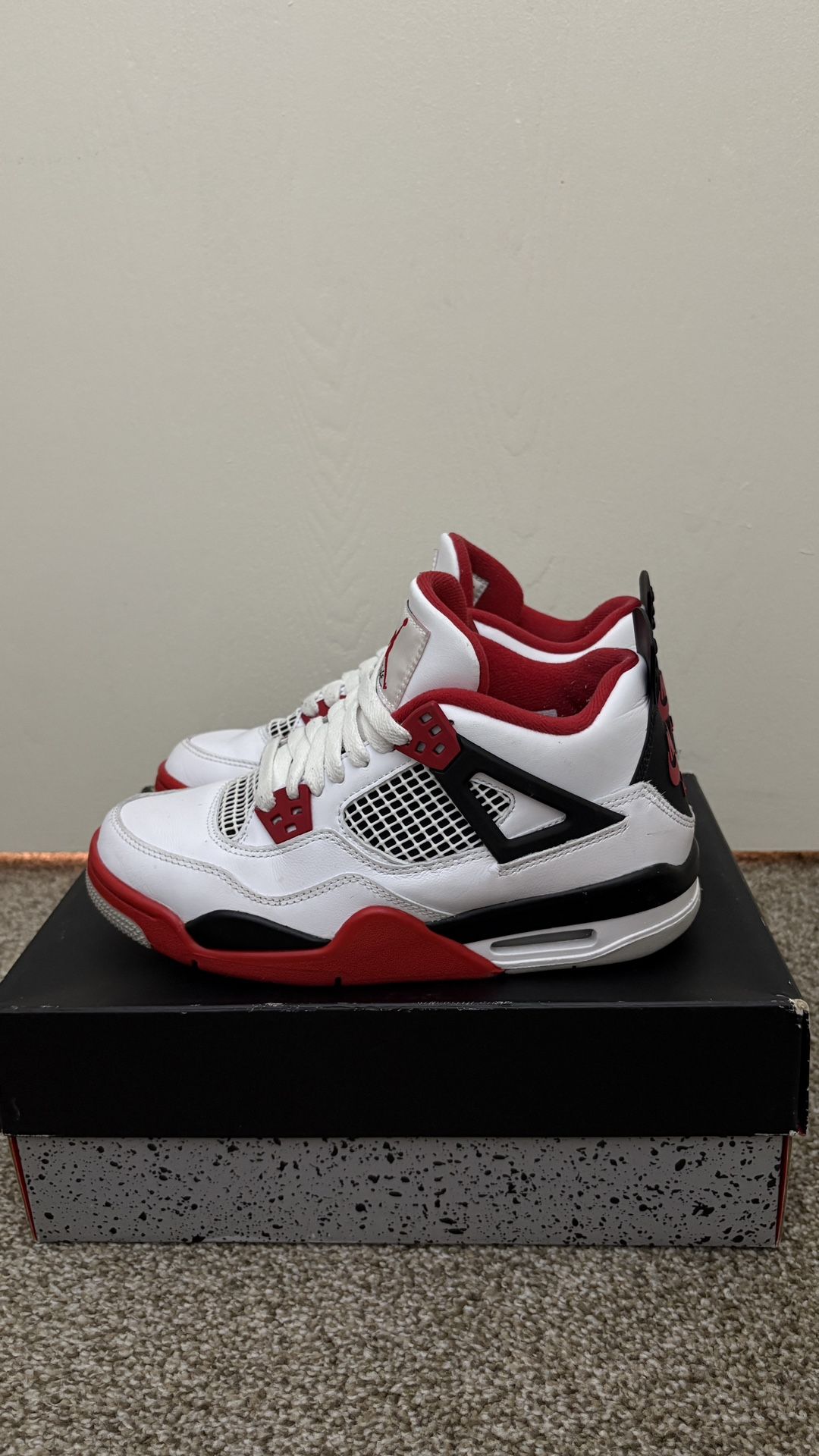 fire red 4s