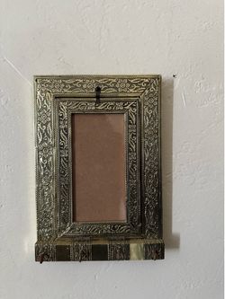 Mirror, Photo and Jewelry Holder