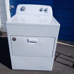 Electric Dryer Large Capacity On Great Working Condition (Se Habla Español 