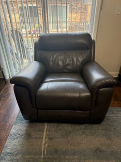 Single Recliner Sofa