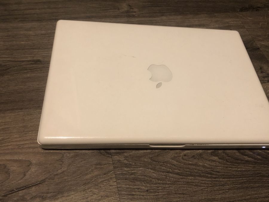 MacBook