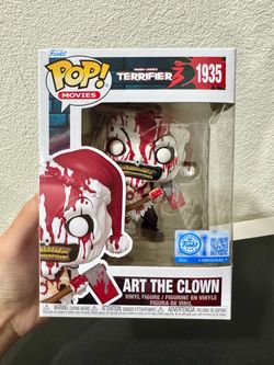 Terrifier - Bloody Art the Clown with axe and gifts funko pop brand new! Horror figure