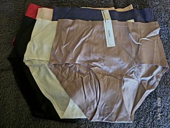 Mopas Seamless High-Waist Shaper Briefs in Taupe and Neutrals