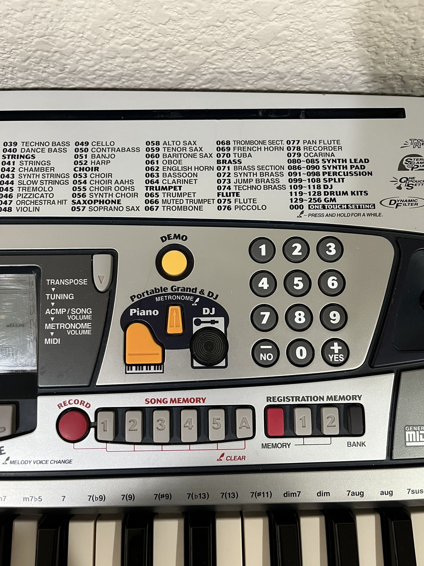 Yamaha PSR-280 Portatone 61 Key Electronic Keyboard for Sale in