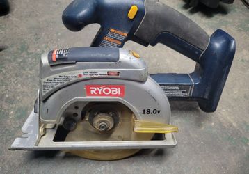 TOOL ONLY!! Ryobi 18.0V Cordless Circular Saw 5-1/2"