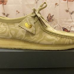 Men Clark’s Wu tang Wallabee Shoe Size 8.5