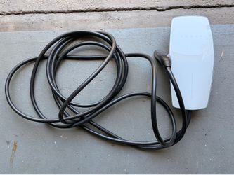 Tesla - Wall Connector Level 2 Hardwired Electric Vehicle (EV Charger) - up to 48A - 24' - White