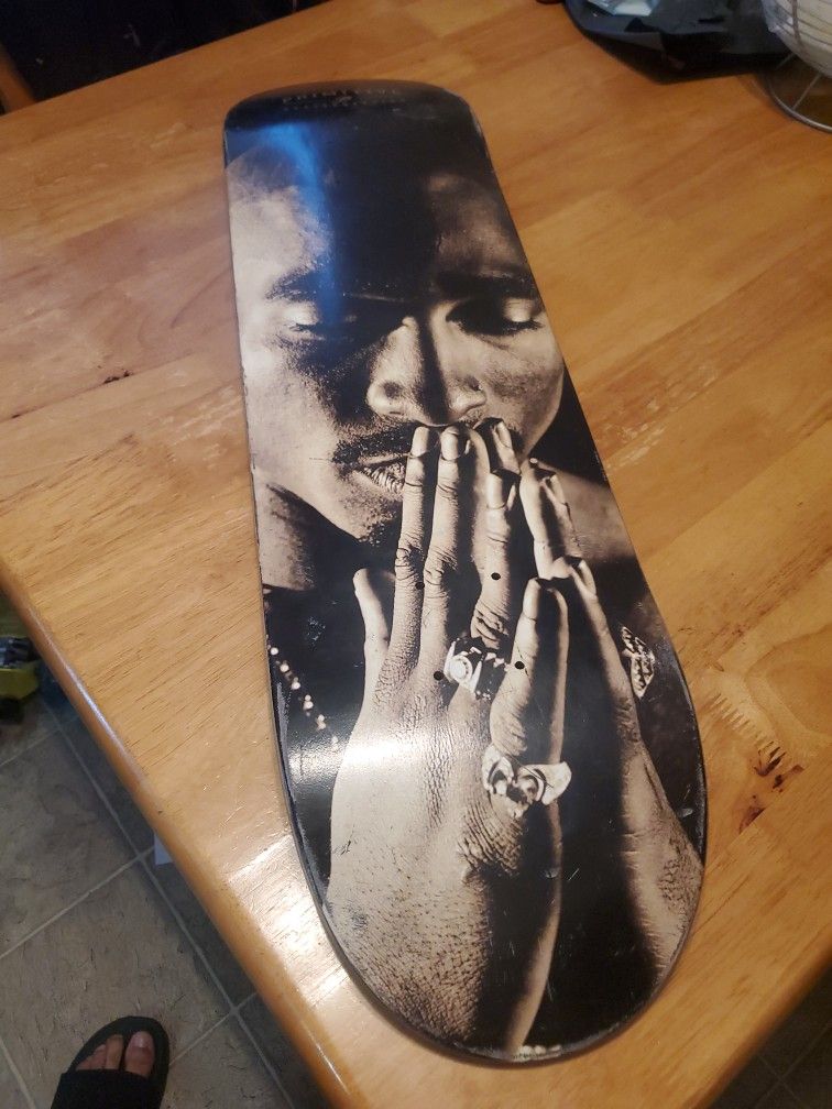 2pac Skateboard