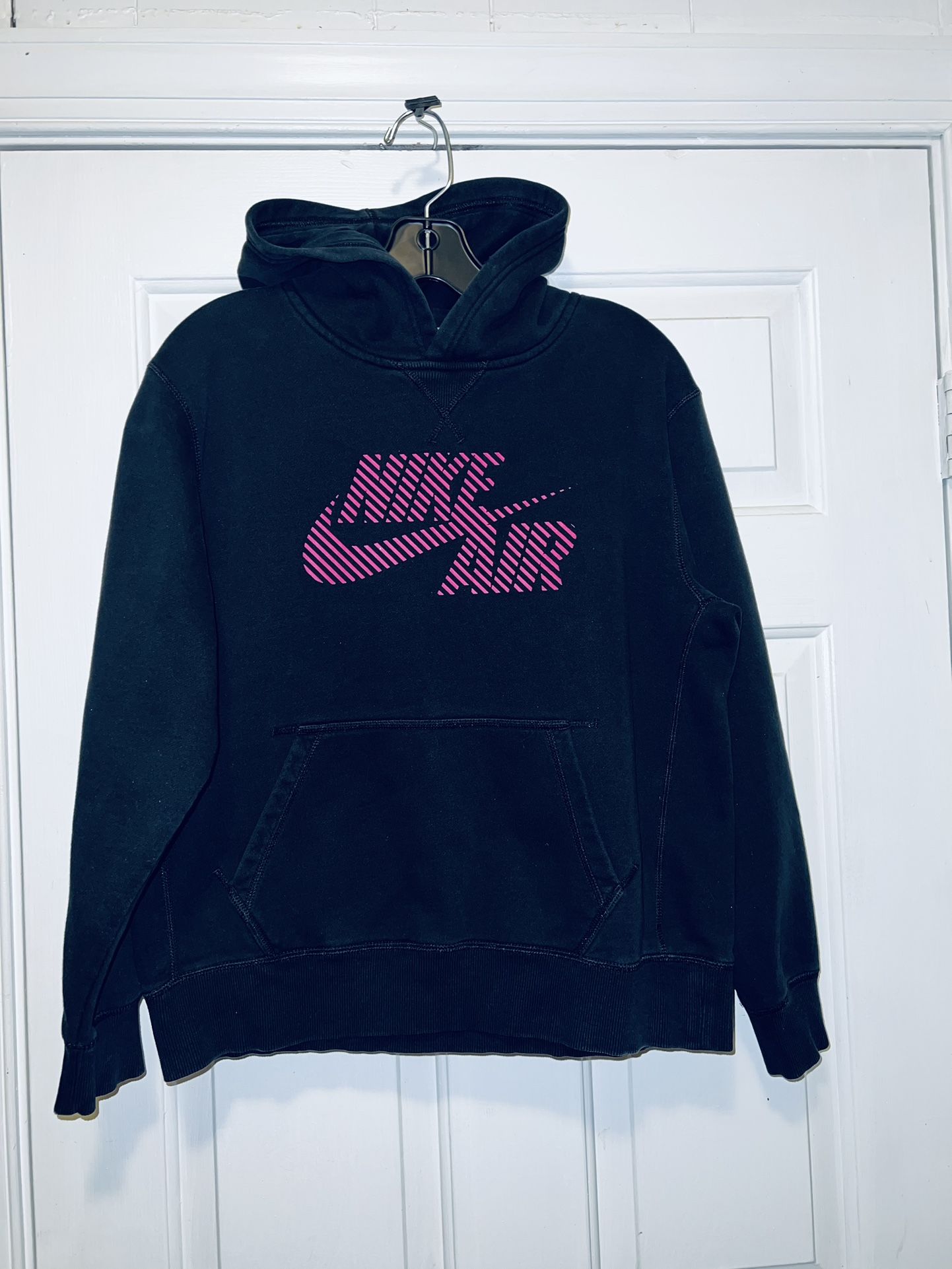 Beautiful Ladies  Black hoodie  Nike  jacket sizes  (XL) only $25