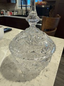 Candy dish