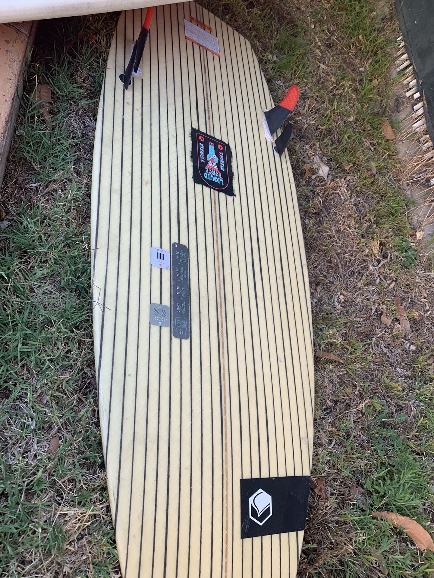 LIQUID FORCE TWINZER WAKESURF BOARD 2021 DEMO