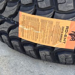 4 Tires 33x12.50-20 $680
