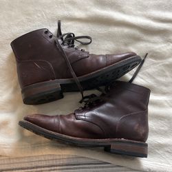 Men’s Brown Dress Boots
