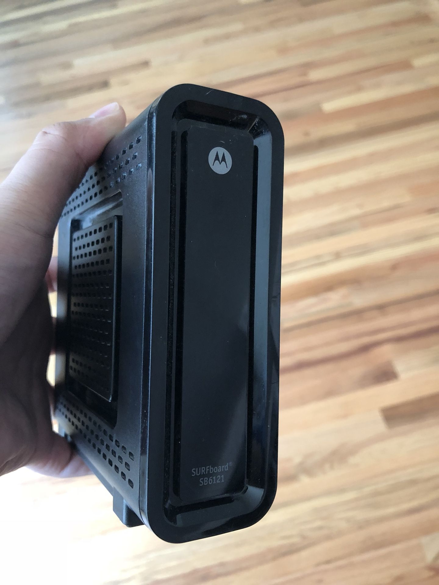 Motorola SB6121 DOCSIS 3.0 modem for Comcast