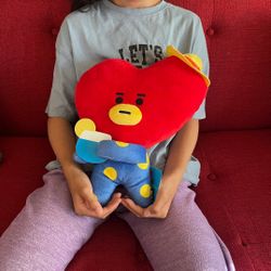 GS8231 BT21 SUMMER DOLCE TATA 15IN